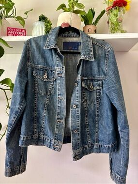 Bluenotes Women's Blue Washed Denim Jean Jacket